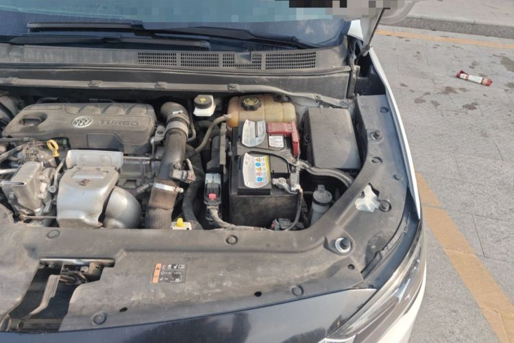 Used Buick GL6 2021 323T Mild Hybrid Connect Luxury Model Engine Bay Left