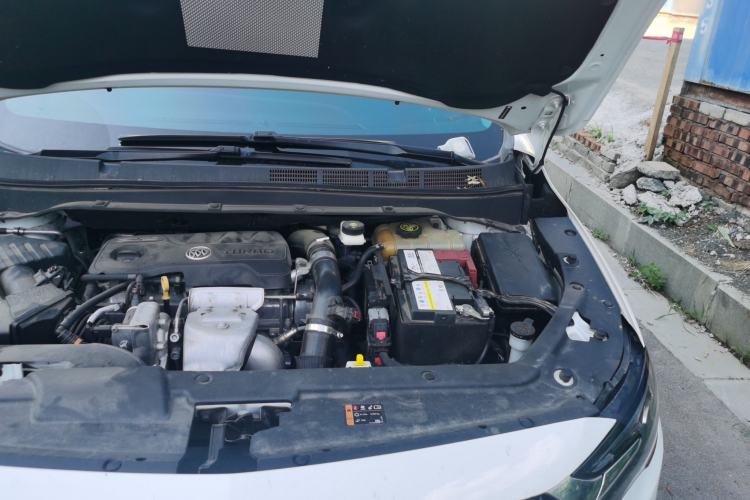 Used Buick GL6 2021 323T Mild Hybrid Connect Luxury Model Engine Bay Left