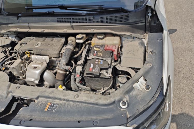 Used Buick GL6 2021 323T Mild Hybrid Connect Luxury Model Engine Bay Left