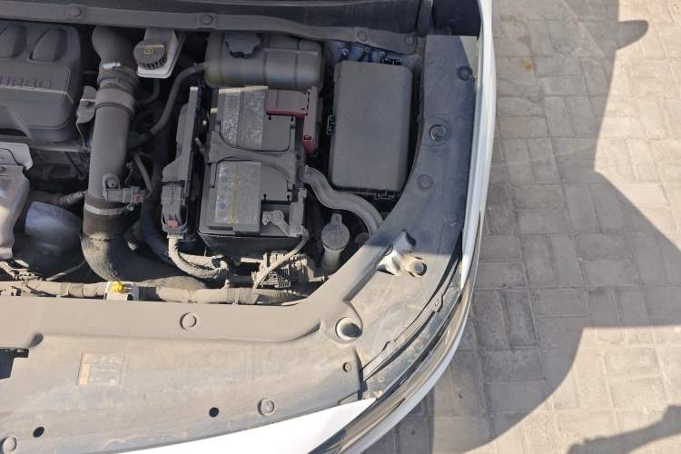 Used Buick GL6 2021 323T Mild Hybrid Connect Luxury Model Engine Bay Left