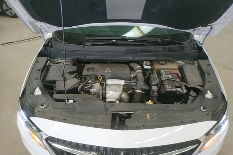 Used Buick GL6 2021 323T Mild Hybrid Connect Luxury Model Engine Bay