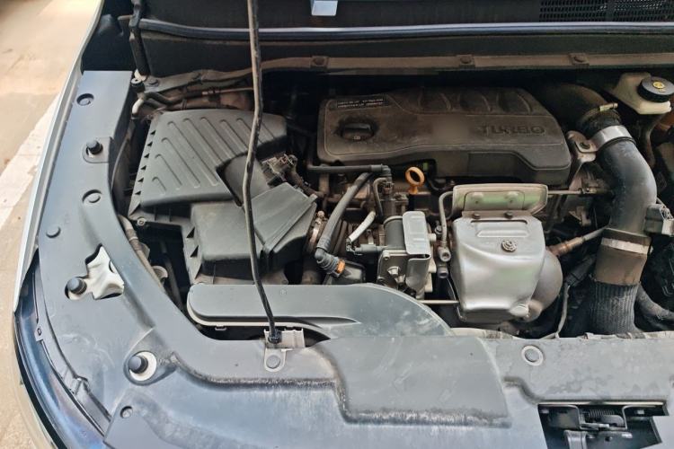 Used Buick GL6 2021 323T Mild Hybrid Connect Luxury Model Engine Bay Right
