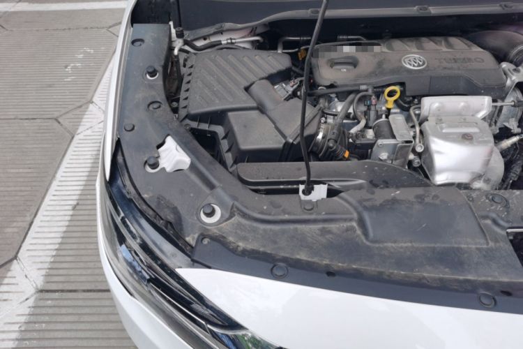 Used Buick GL6 2021 323T Mild Hybrid Connect Luxury Model Engine Bay Right
