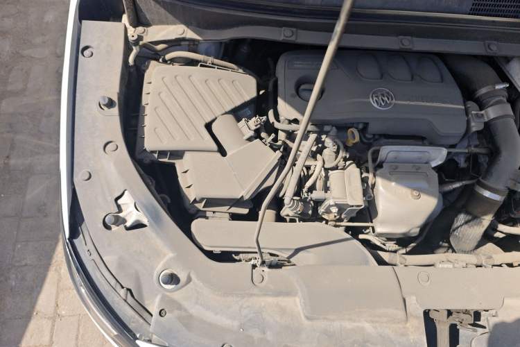 Used Buick GL6 2021 323T Mild Hybrid Connect Luxury Model Engine Bay Right