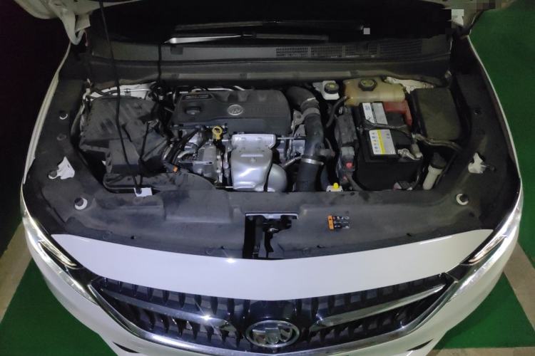 Used Buick GL6 2021 323T Mild Hybrid Connect Luxury Model Engine Bay