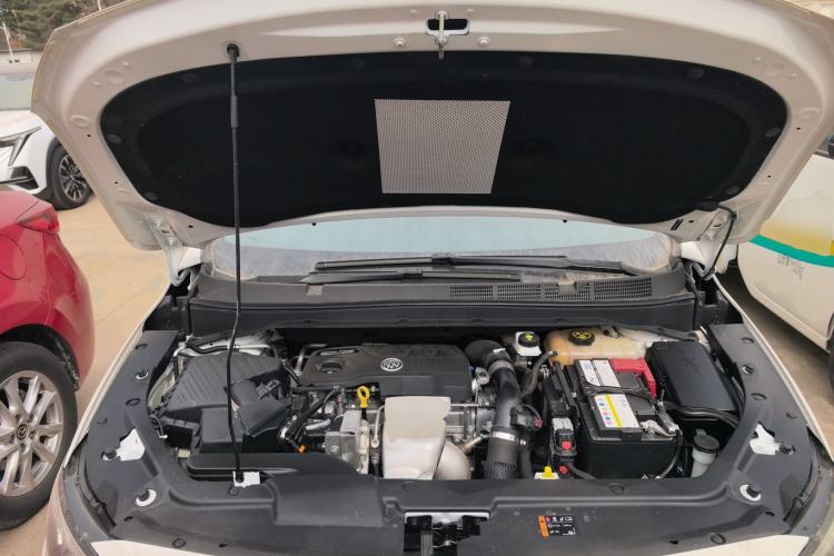 Used Buick GL6 2021 323T Mild Hybrid Connect Luxury Model Engine Bay