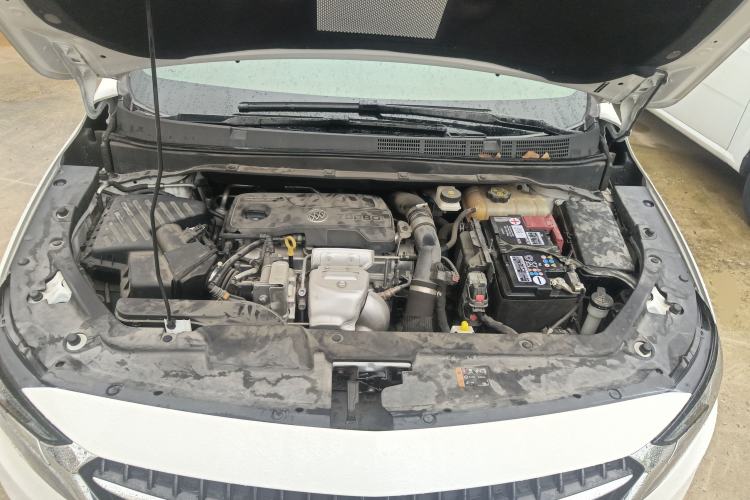 Used Buick GL6 2021 323T Mild Hybrid Connect Luxury Model Engine Bay