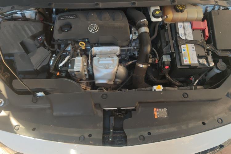 Used Buick GL6 2021 323T Mild Hybrid Connect Luxury Model Engine Bay