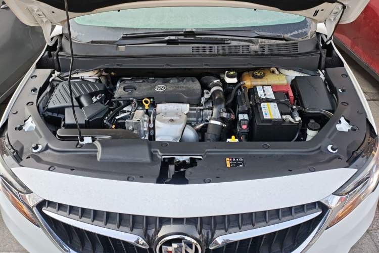 Used Buick GL6 2021 323T Mild Hybrid Connect Prestige Model Engine Bay