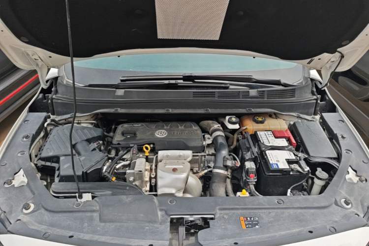 Used Buick GL6 2021 323T Mild Hybrid Connect Luxury Model Engine Bay