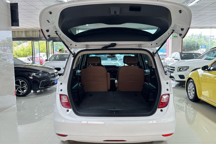 Used Buick GL6 2021 323T Mild Hybrid Connect Luxury Model Exterior 10