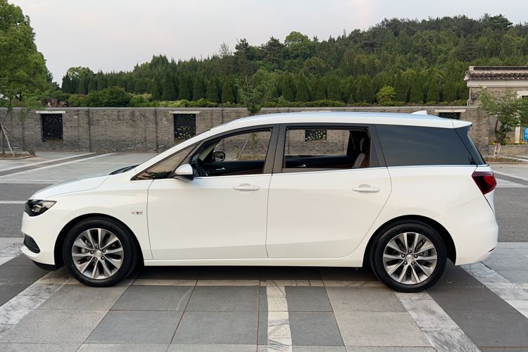 Used Buick GL6 2021 323T Mild Hybrid Connect Luxury Model Exterior 10