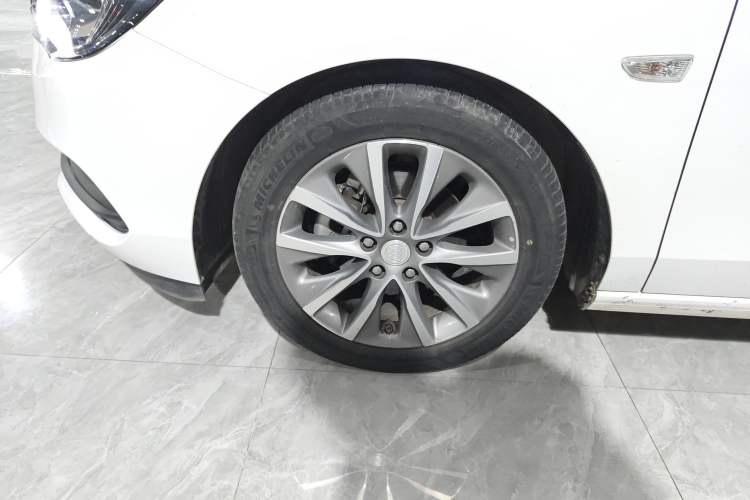 Used Buick GL6 2021 323T Mild Hybrid Connect Luxury Model Exterior 3