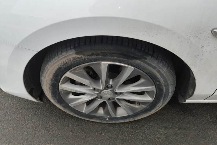Used Buick GL6 2021 323T Mild Hybrid Connect Luxury Model Exterior 4