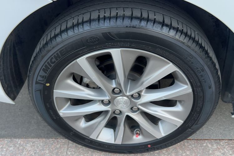 Used Buick GL6 2021 323T Mild Hybrid Connect Luxury Model Exterior 4