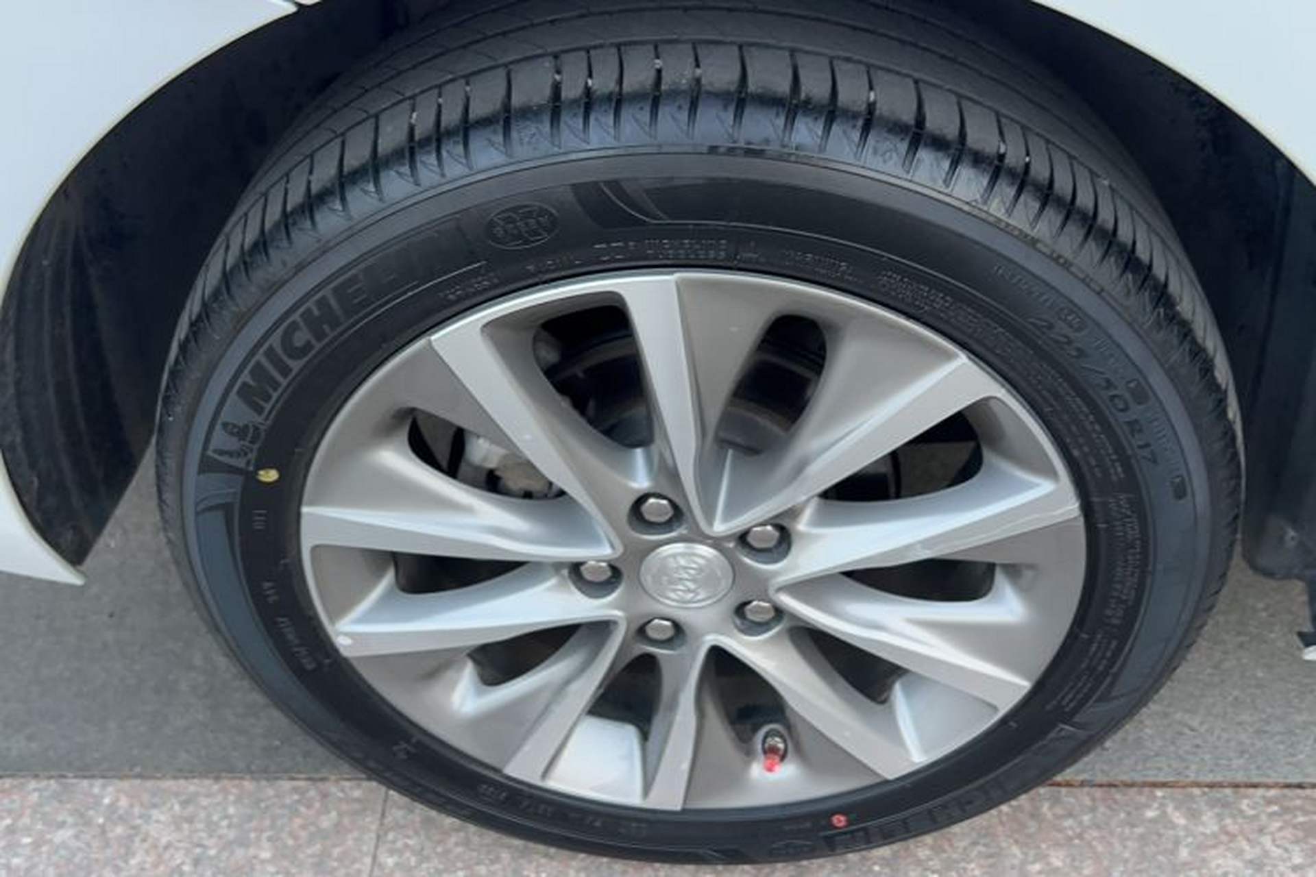 Used Buick GL6 2021 323T Mild Hybrid Connect Luxury Model Exterior 4