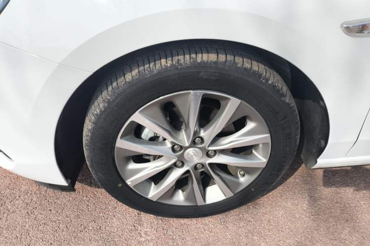 Used Buick GL6 2021 323T Mild Hybrid Connect Luxury Model Exterior 4