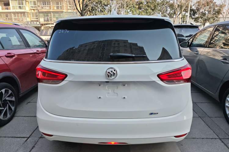 Used Buick GL6 2021 323T Mild Hybrid Connect Prestige Model Exterior 4