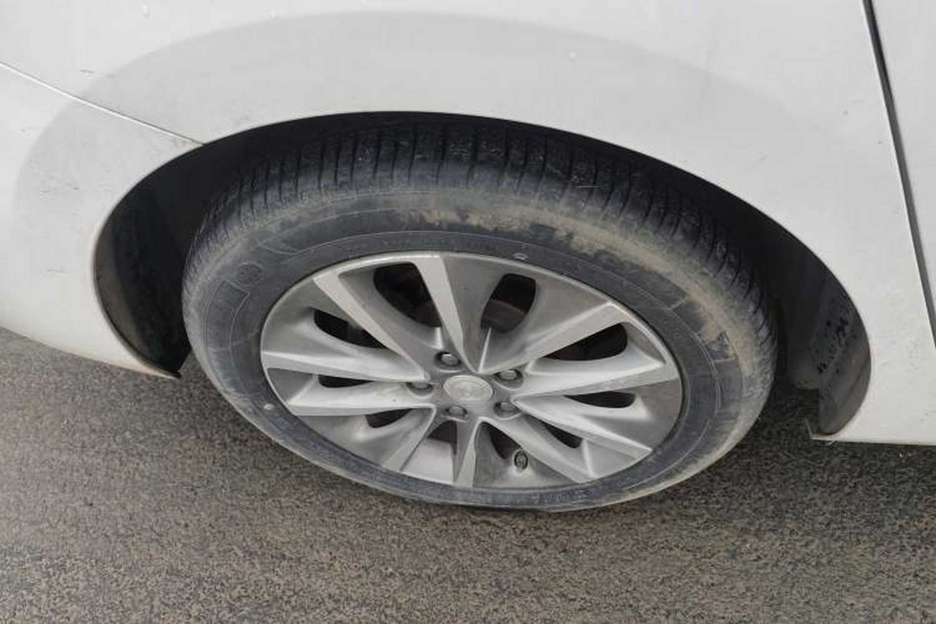 Used Buick GL6 2021 323T Mild Hybrid Connect Luxury Model Exterior 5