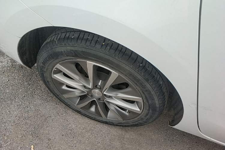 Used Buick GL6 2021 323T Mild Hybrid Connect Luxury Model Exterior 5