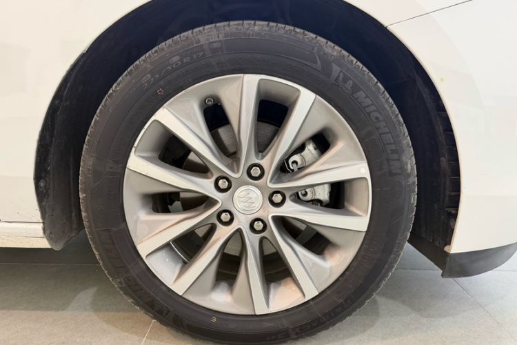 Used Buick GL6 2021 323T Mild Hybrid Connect Luxury Model Exterior 5