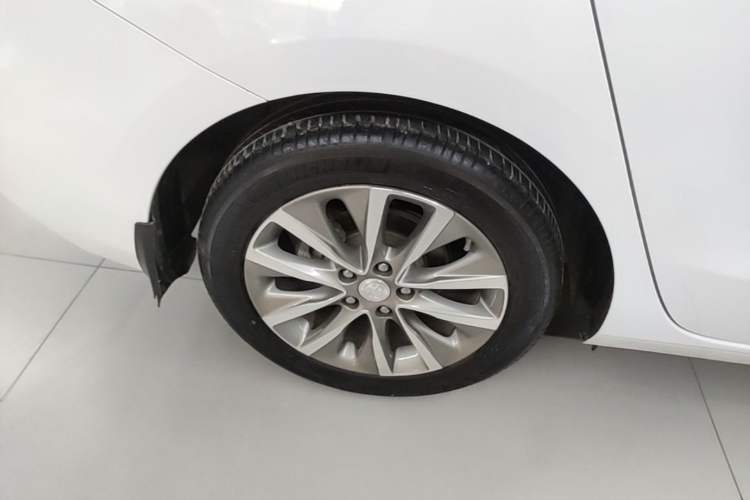 Used Buick GL6 2021 323T Mild Hybrid Connect Luxury Model Exterior 5