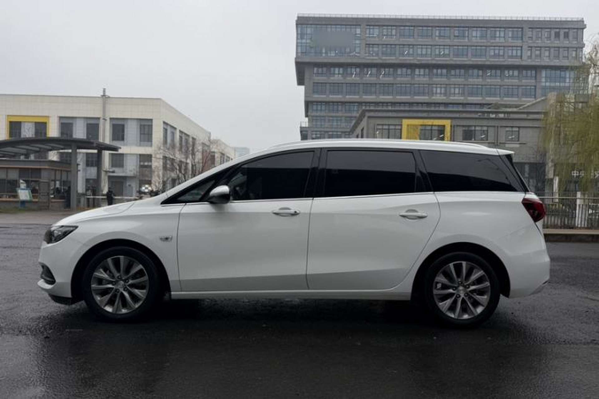 Used Buick GL6 2021 323T Mild Hybrid Connect Luxury Model Exterior 6
