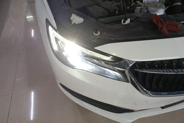 Used Buick GL6 2021 323T Mild Hybrid Connect Luxury Model Exterior 6