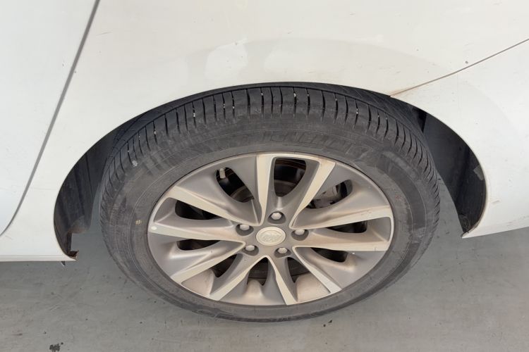 Used Buick GL6 2021 323T Mild Hybrid Connect Luxury Model Exterior 7