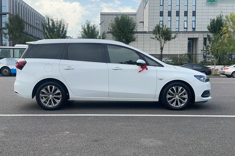 Used Buick GL6 2021 323T Mild Hybrid Connect Luxury Model Exterior 7