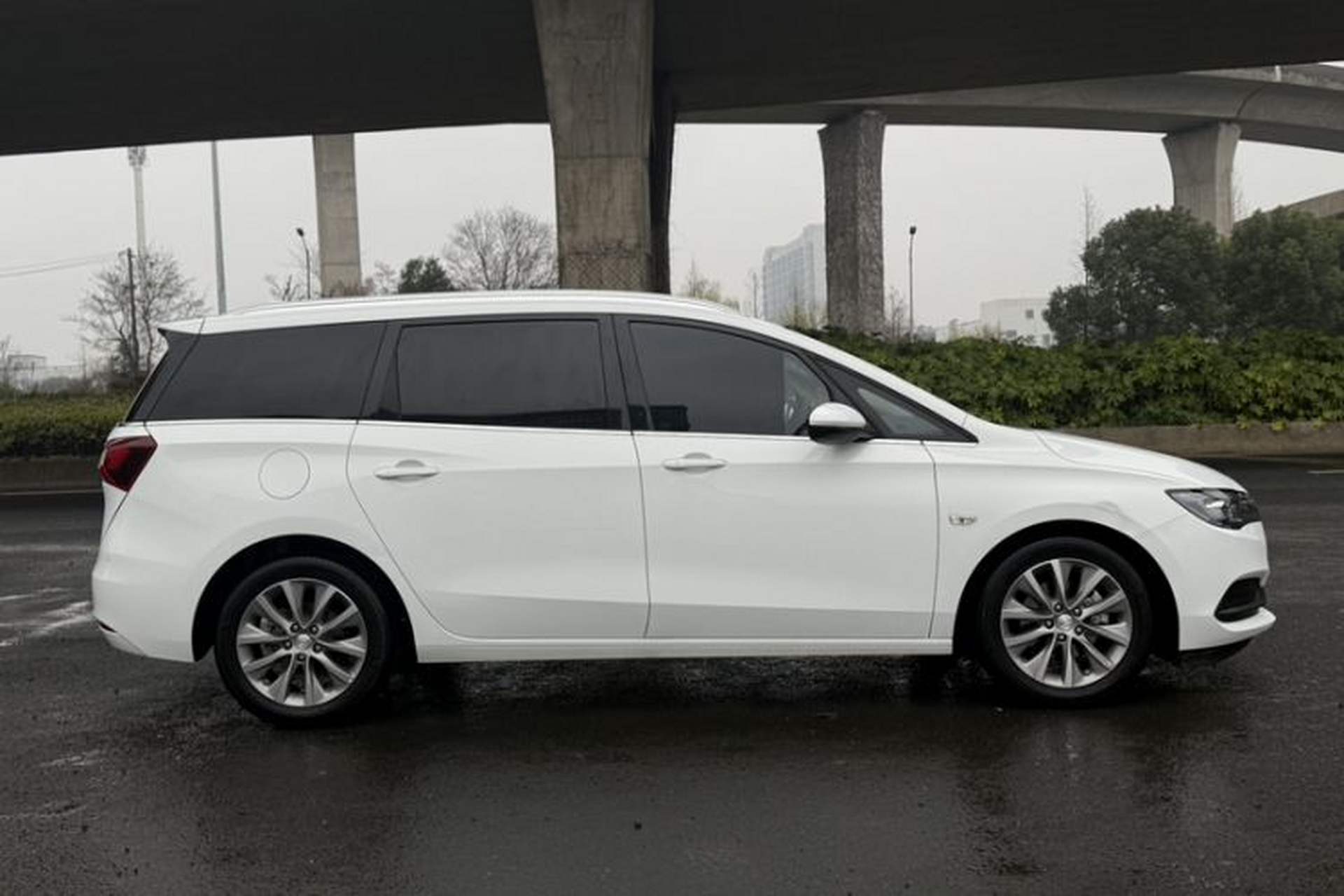 Used Buick GL6 2021 323T Mild Hybrid Connect Luxury Model Exterior 8
