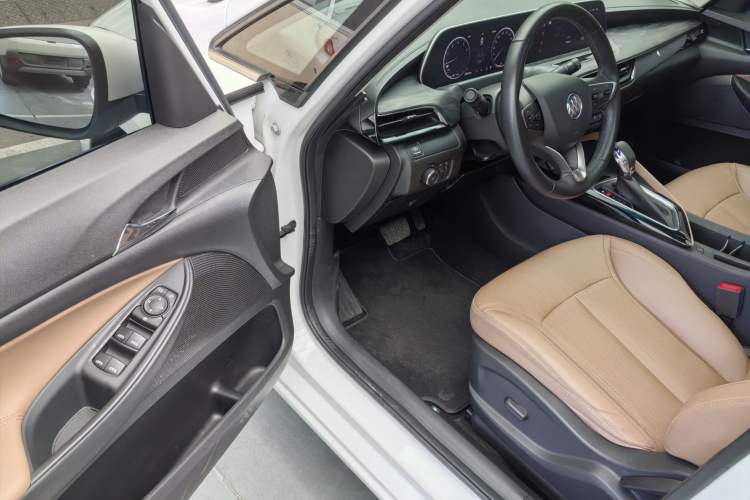 Used Buick GL6 2021 323T Mild Hybrid Connect Luxury Model Exterior 8