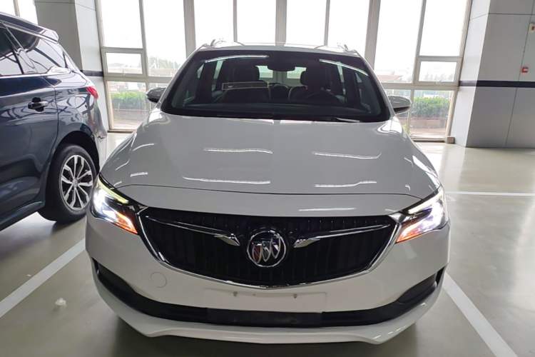 Used Buick GL6 2021 323T Mild Hybrid Connect Luxury Model Front