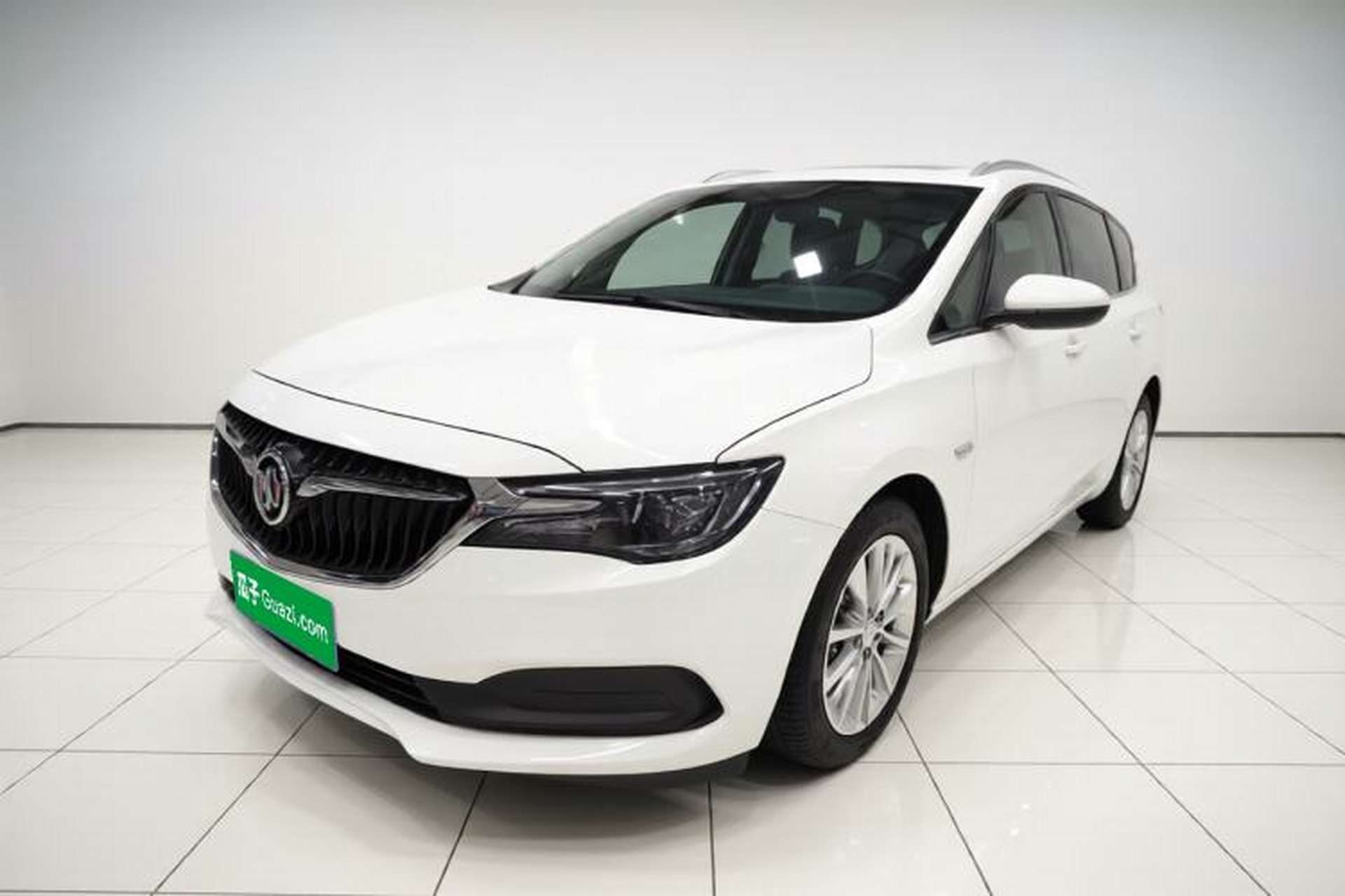 Used Buick GL6 2021 323T Mild Hybrid Connect Luxury Model Front Left 45 Deg