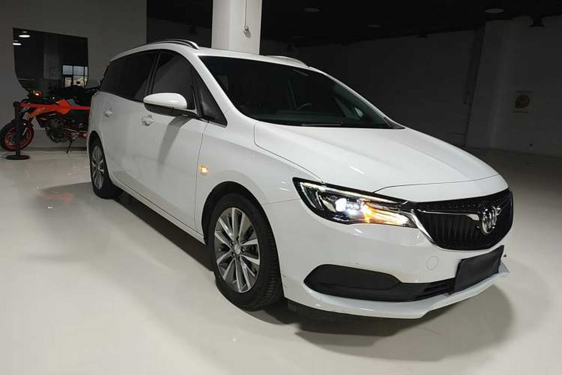 Used Buick GL6 2021 323T Mild Hybrid Connect Luxury Model Front Right 45 Deg