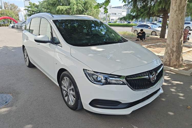 Used Buick GL6 2021 323T Mild Hybrid Connect Luxury Model Front Right 45 Deg