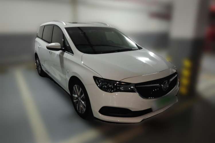 Used Buick GL6 2021 323T Mild Hybrid Connect Luxury Model Front Right 45 Deg