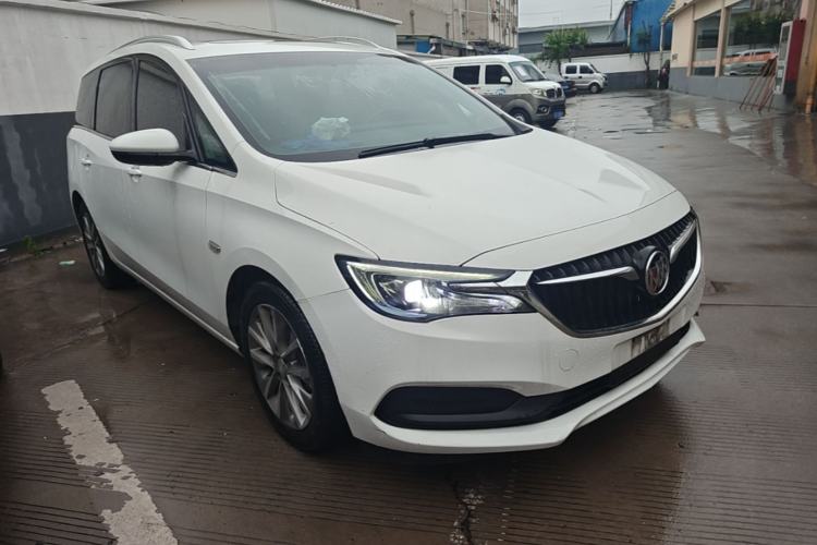 Used Buick GL6 2021 323T Mild Hybrid Connect Luxury Model Front Right 45 Deg