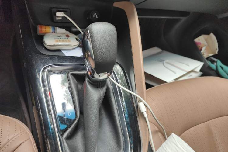 Used Buick GL6 2021 323T Mild Hybrid Connect Luxury Model Gear Lever