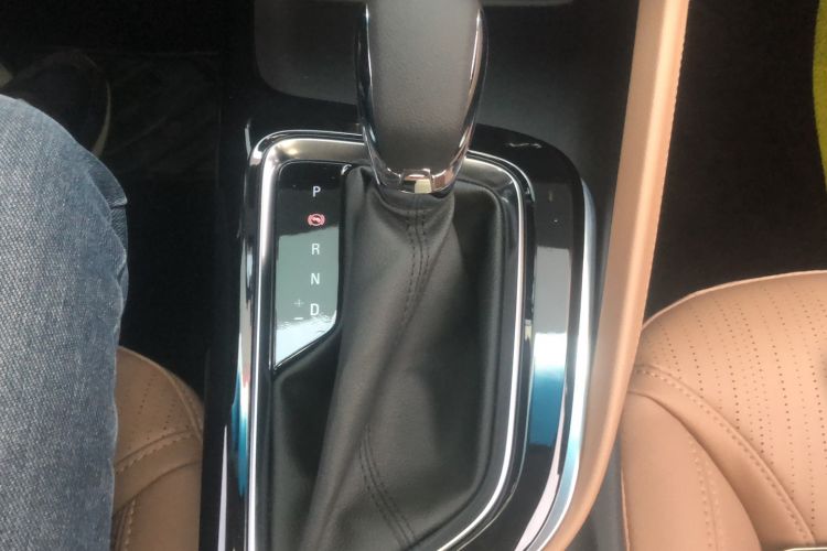 Used Buick GL6 2021 323T Mild Hybrid Connect Luxury Model Gear Lever