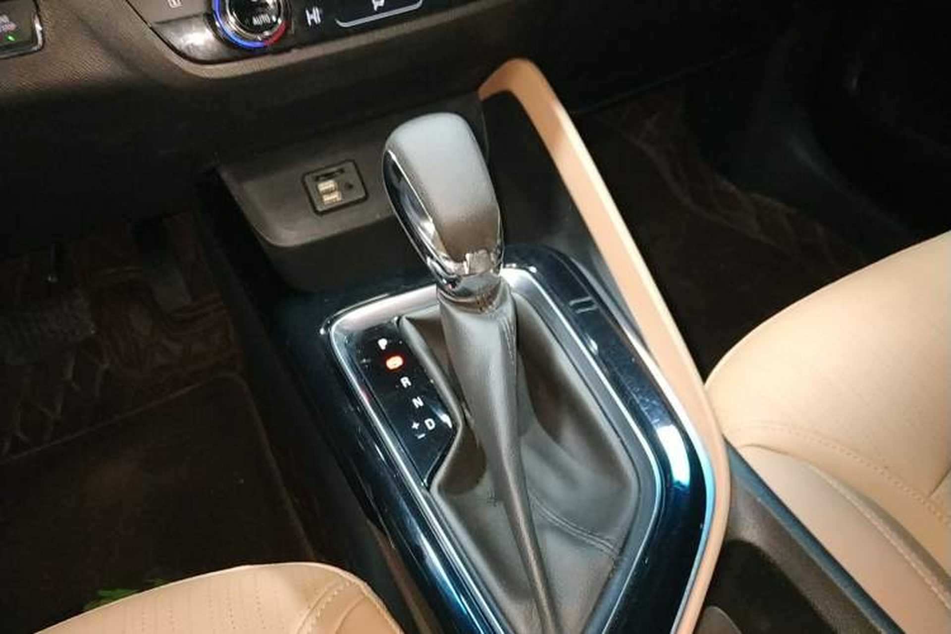 Used Buick GL6 2021 323T Mild Hybrid Connect Luxury Model Gear Lever