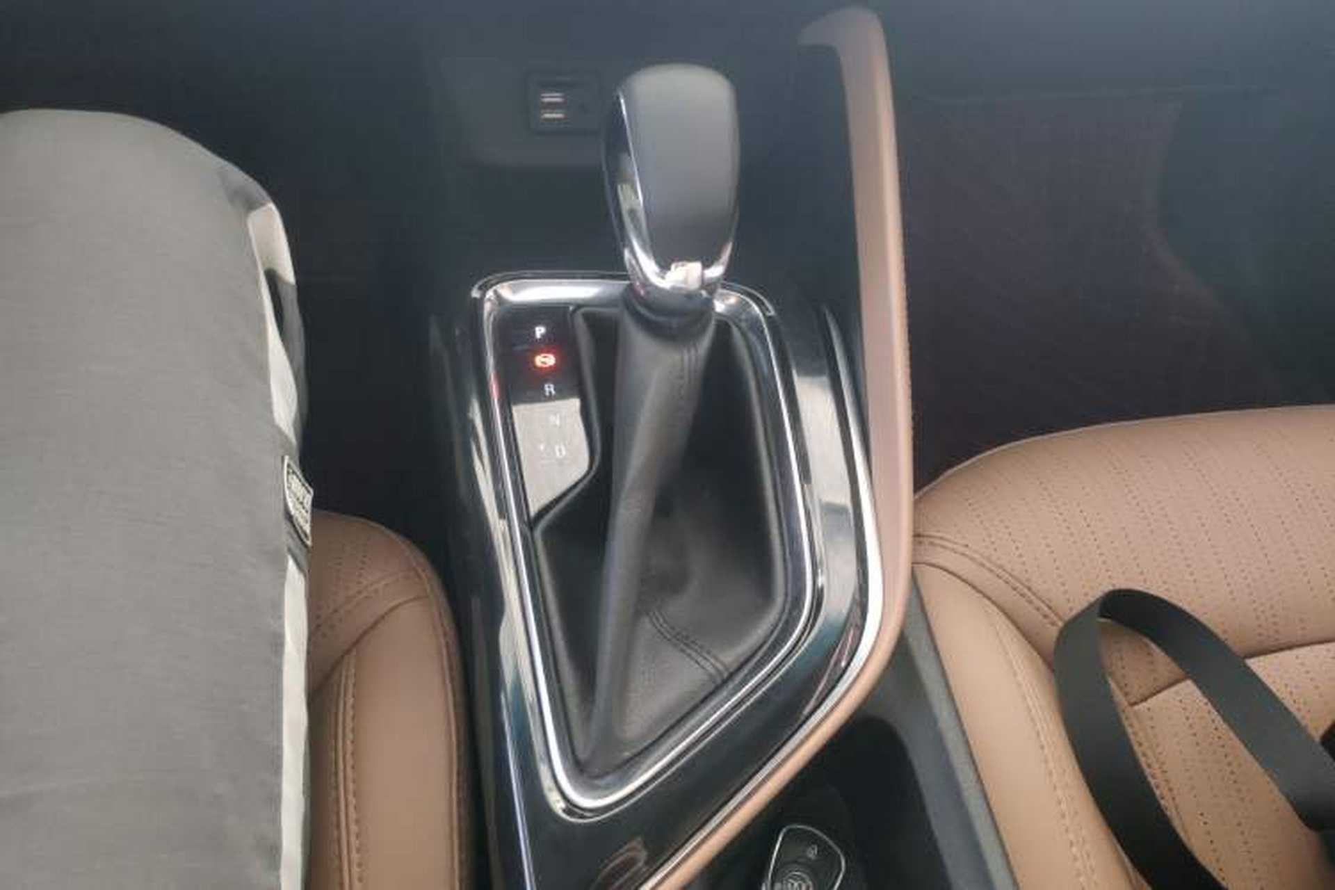 Used Buick GL6 2021 323T Mild Hybrid Connect Luxury Model Gear Lever