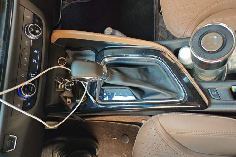Used Buick GL6 2021 323T Mild Hybrid Connect Luxury Model Gear Lever