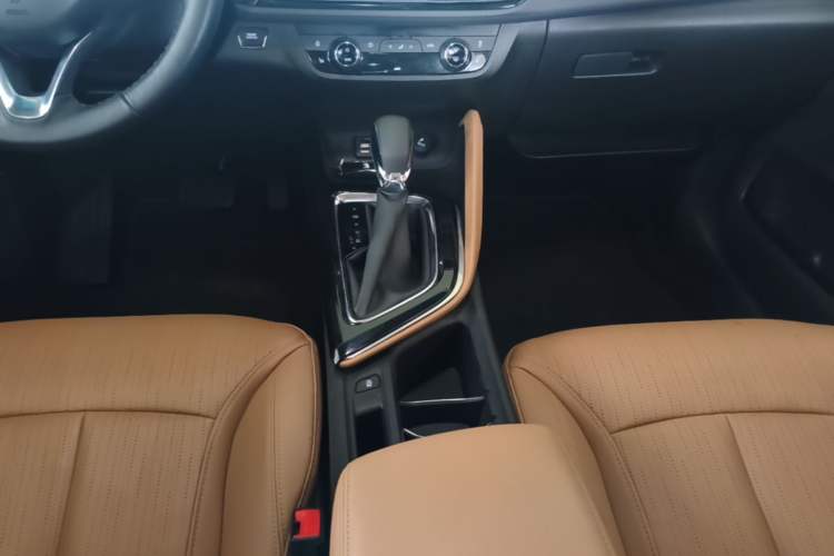 Used Buick GL6 2021 323T Mild Hybrid Connect Luxury Model Gear Lever
