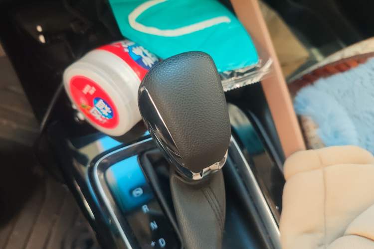 Used Buick GL6 2021 323T Mild Hybrid Connect Luxury Model Gear Lever