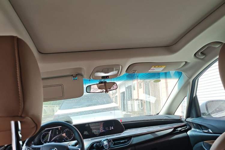 Used Buick GL6 2021 323T Mild Hybrid Connect Luxury Model Headliner