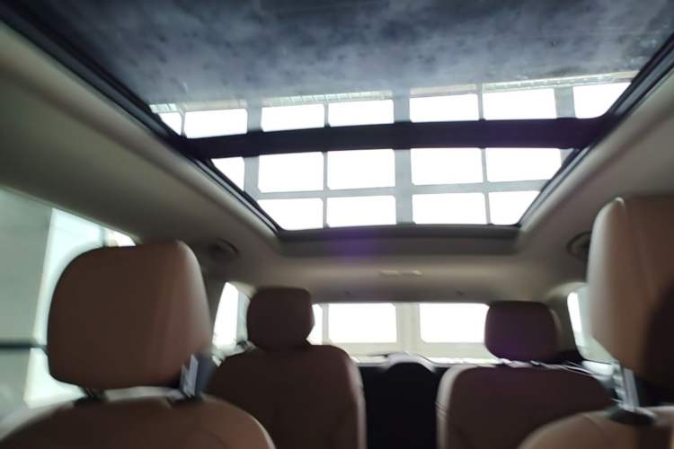 Used Buick GL6 2021 323T Mild Hybrid Connect Luxury Model Headliner