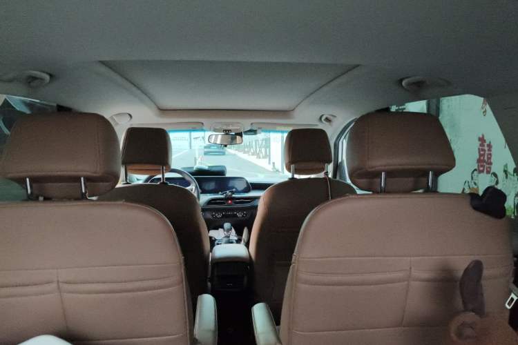 Used Buick GL6 2021 323T Mild Hybrid Connect Luxury Model Headliner
