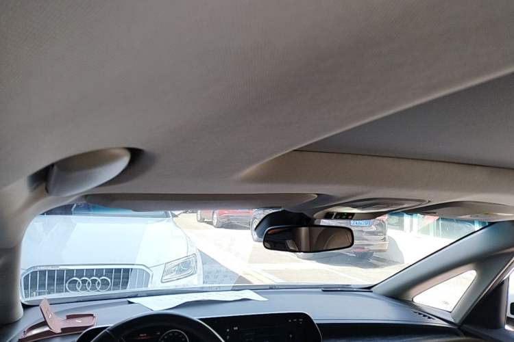 Used Buick GL6 2021 323T Mild Hybrid Connect Prestige Model Headliner