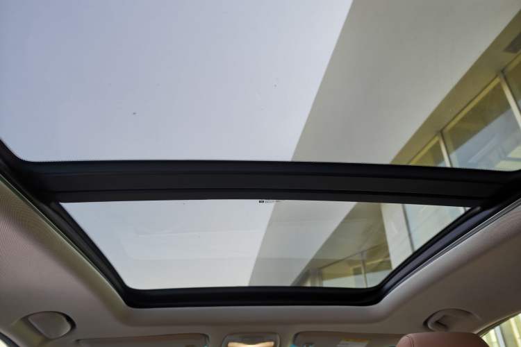 Used Buick GL6 2021 323T Mild Hybrid Connect Luxury Model Headliner